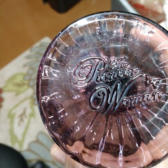 Four (4) Pioneer Woman Adeline Plum Purple Foot Glass Sundae Dessert Dishes - Picture 4 of 6